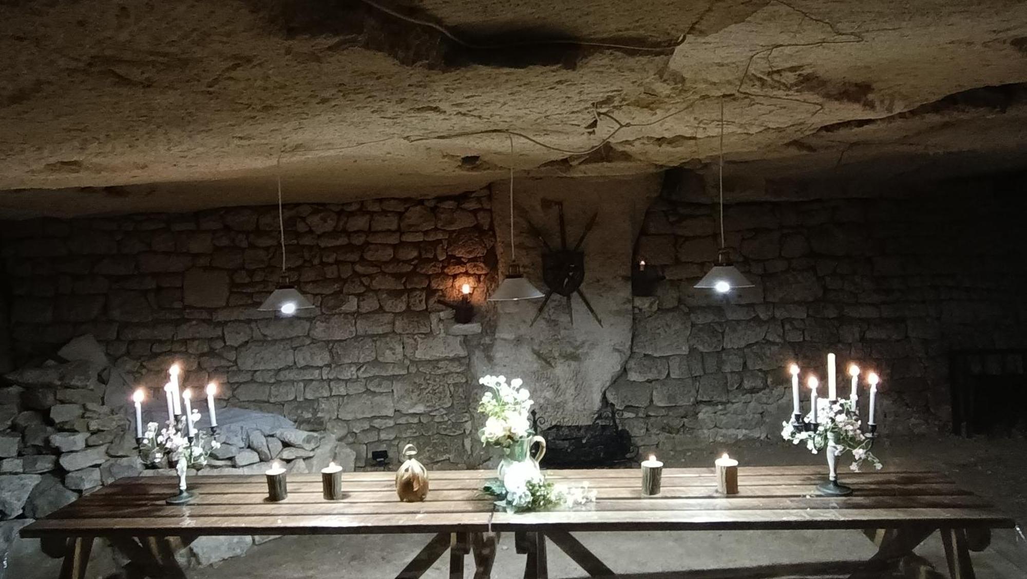 Meuble De Tourisme Petit Chail Saint Savinien Esterno foto